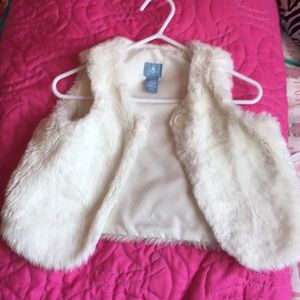 18-24 moths fur vest baby gap white